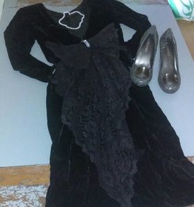 Vintage Boutique lace